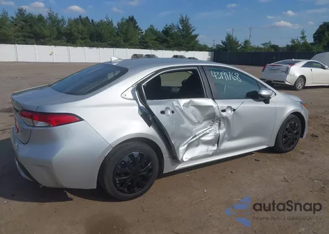 2021 Toyota Corolla Le z USA, uszkodzony, nr VIN 5YFEPMAE6MP190028